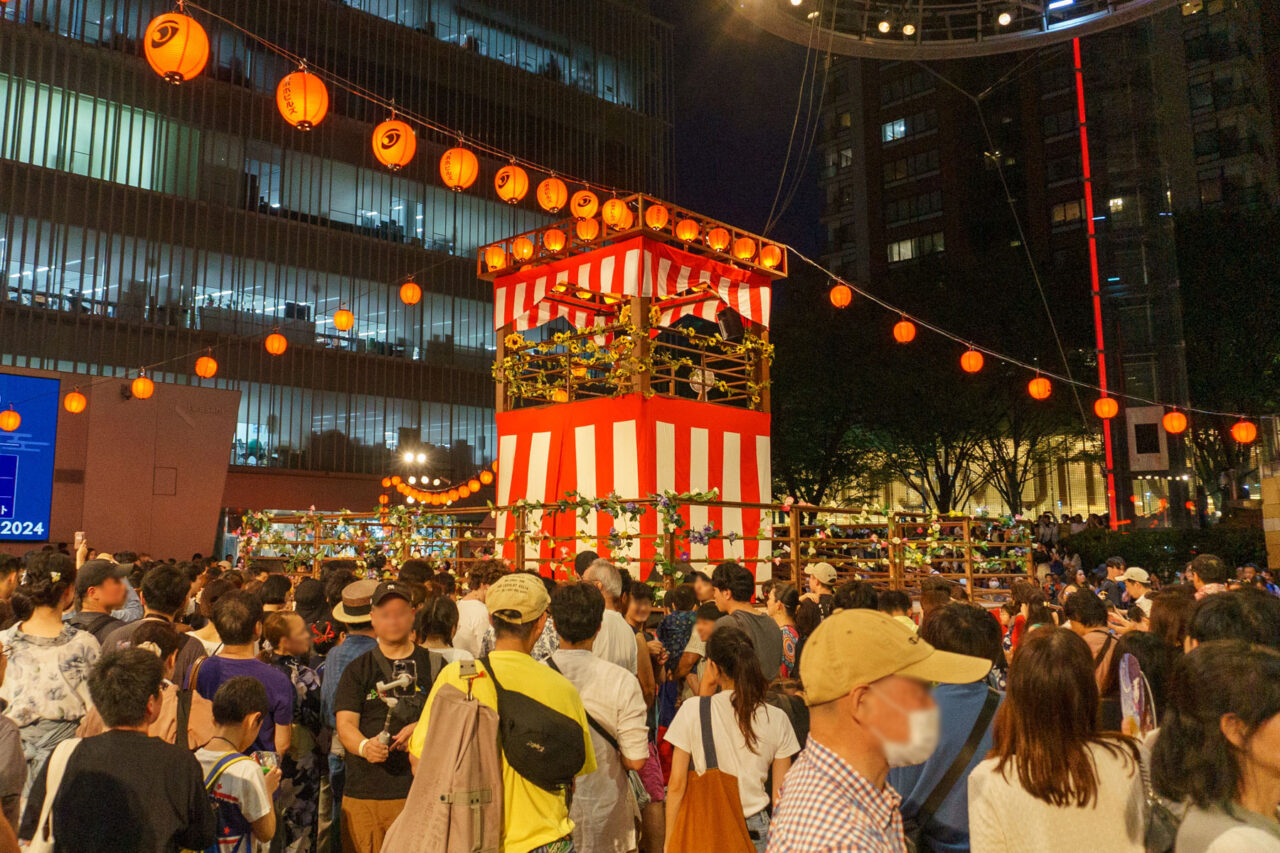 BEARS MAGAZINE『祭りで感じる東京の温度【前編】～神楽坂、麻布十番、六本木～』を公開いたしました。