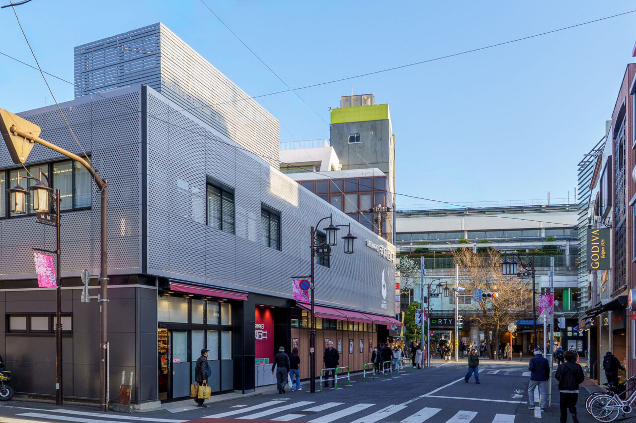 成城の街が育んだDNAを全国へ。スーパーマーケット「成城石井」